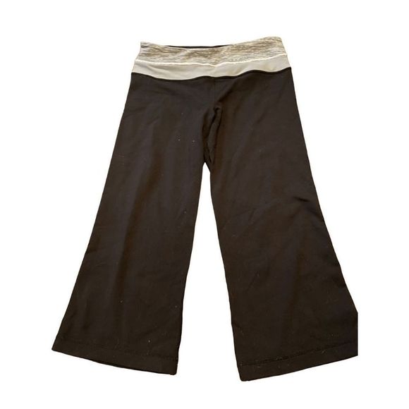 Lululemon Groove Crop Black  / Wee Are From Space Coal Fossil / Fossil Size 4 - Picture 7 of 10